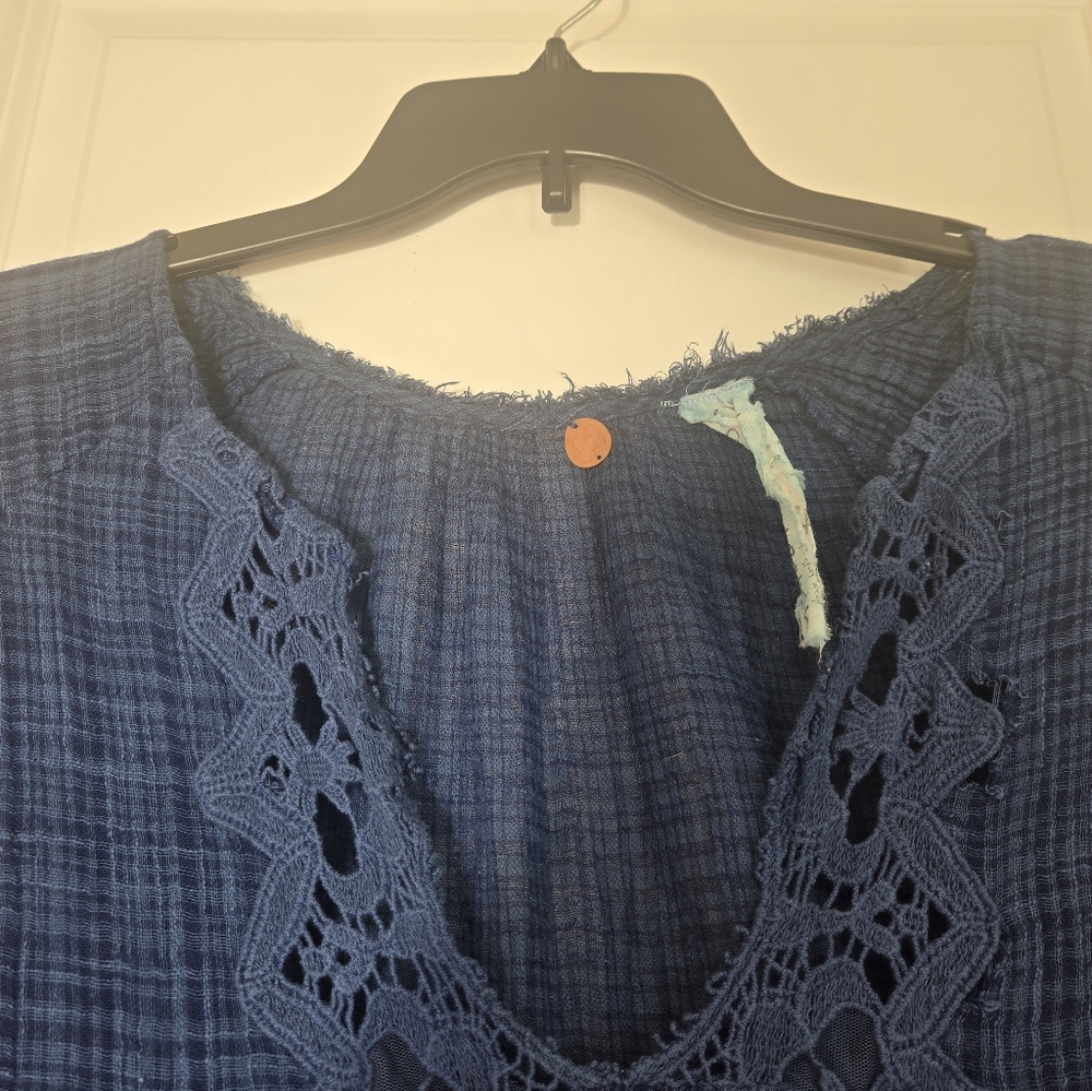 Free People One Marishka Tiny Tent Blue Gauze Tunic Size Medium Flawed - Picture 9 of 9